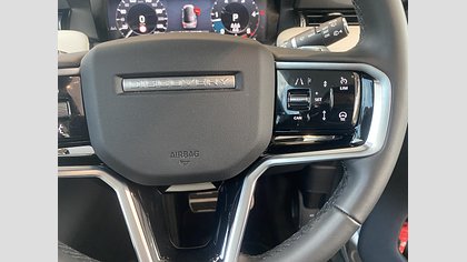 Discovery Sport 17