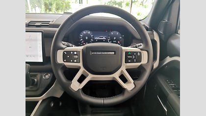 Defender 110 15