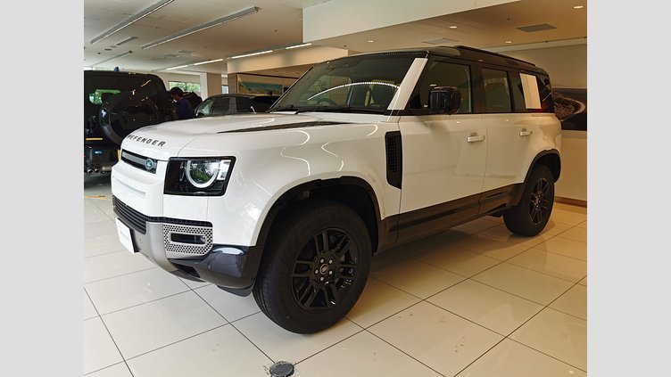 2025 認定中古車 Land Rover Defender 110 フジホワイト D350 ディーゼルマイルドハイブリッド X-Dynamic SE