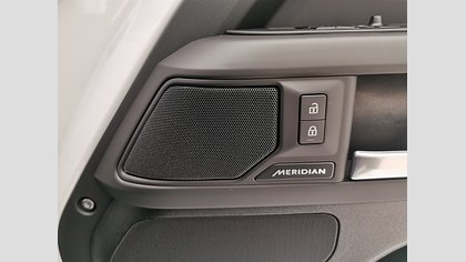 Defender 110 17