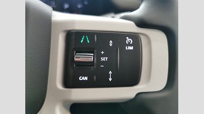 Defender 110 19