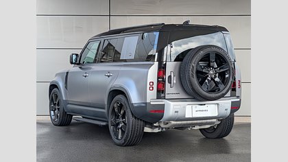 Defender 110 1