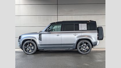 Defender 110 2