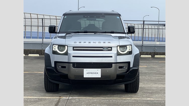 2023 認定中古車 Land Rover Defender 110 Hakuba Silver 3.0 litre i6D​ X-DYNAMIC HSE D300