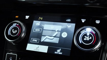 I-Pace 11