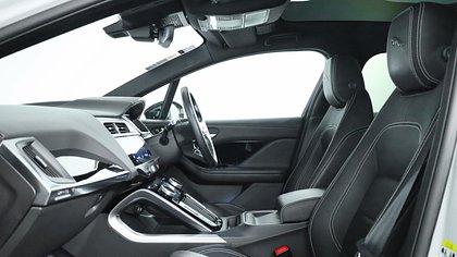I-Pace 15