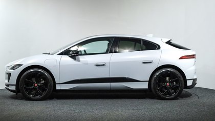 I-Pace 3