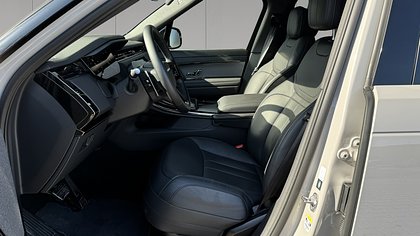 Range Rover Sport 12