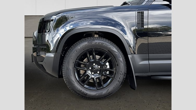 2026 Approved Land Rover Defender 90 Santorini Black D250 MHEV z silnikiem wysokoprężnym S