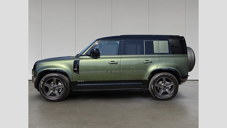 2026 Approved Land Rover Defender 110 Woolstone Green I6 200LE 3 literes AWD Automata X-Dynamic SE