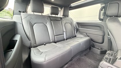 Defender 90 4
