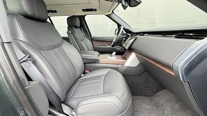 Range Rover 2