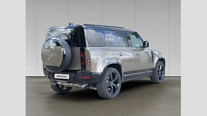 Defender 110 3