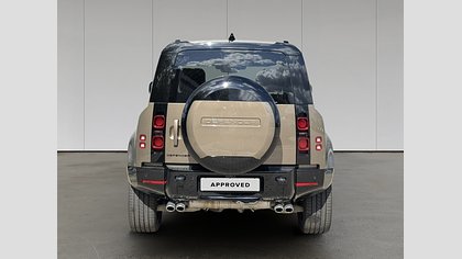 Defender 110 5