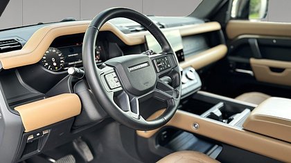 Defender 110 7