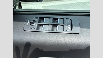 Discovery Sport 28