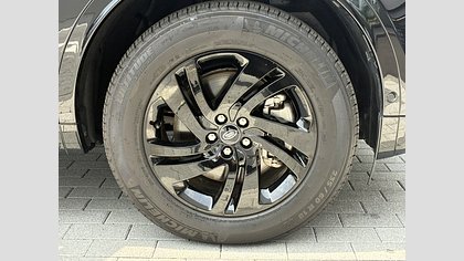 Discovery Sport 8