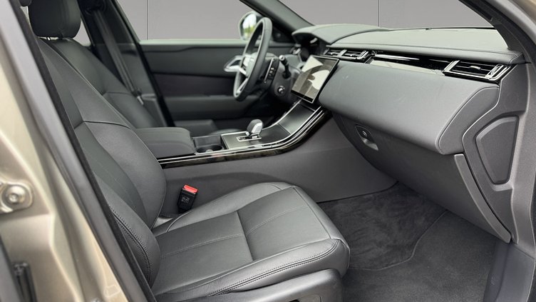 2025 Approved Land Rover Range Rover Velar Batumi Gold P400 Benzyna MHEV SWB Dynamic SE