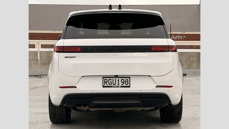 2025 Approved Land Rover Range Rover Sport Ostuni Pearl White D300 Diesel Mild Hybrid Dynamic SE 