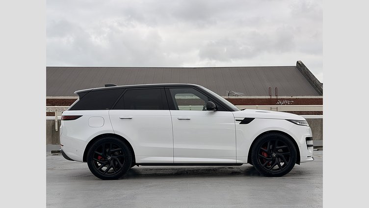 2025 Approved Land Rover Range Rover Sport Ostuni Pearl White D300 Diesel Mild Hybrid Dynamic SE 