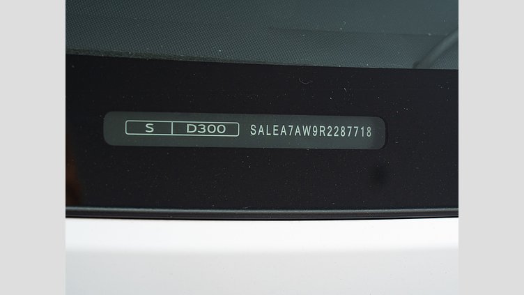 2023 認定中古車 Land Rover Defender 110 フジホワイト D300 AWD（AT） S