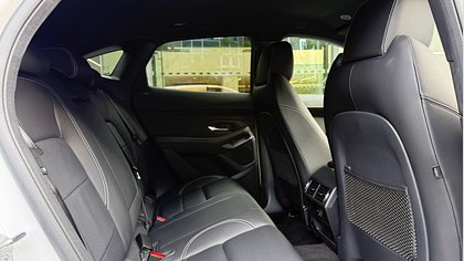 E-Pace 4