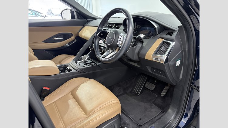 2021 認定中古車 Jaguar E-Pace Portofino Blue P200 AWD（オートマチック） S