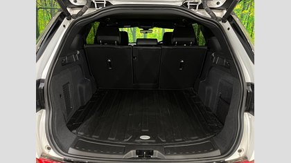 Discovery Sport 12