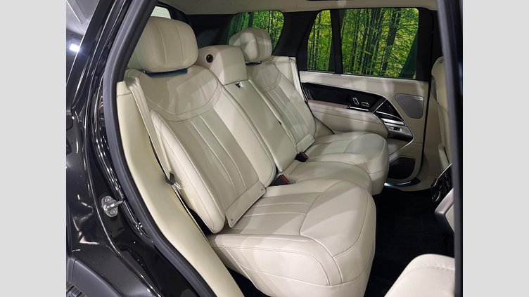 2024 認定中古車 Land Rover Range Rover サントリーニブラック D350 AWD MHEV（AT） スタンダードホイールベース Autobiography