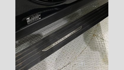 Range Rover 51
