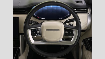 Range Rover 69