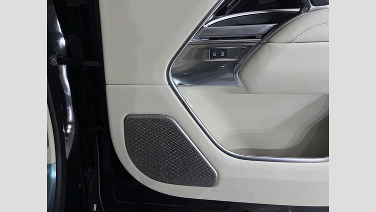 2024 認定中古車 Land Rover Range Rover サントリーニブラック D350 AWD MHEV（AT） スタンダードホイールベース Autobiography
