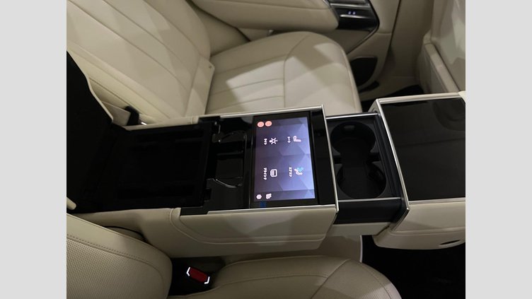 2024 認定中古車 Land Rover Range Rover サントリーニブラック D350 AWD MHEV（AT） スタンダードホイールベース Autobiography
