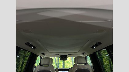 Range Rover 37