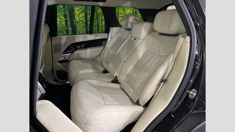 2024 認定中古車 Land Rover Range Rover サントリーニブラック D350 AWD MHEV（AT） スタンダードホイールベース Autobiography