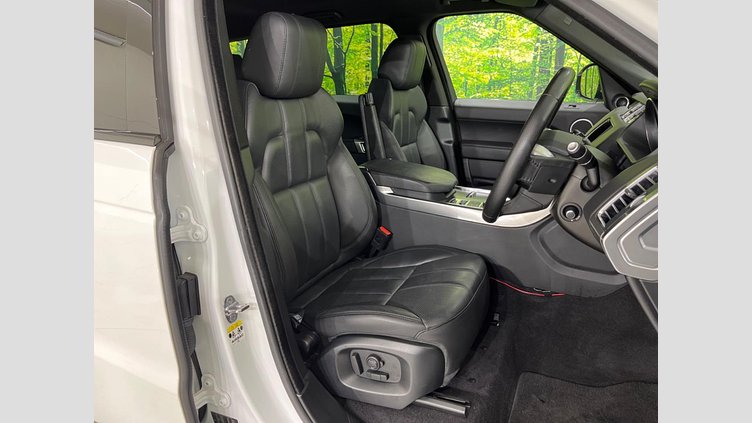 2017 認定中古車 Land Rover Range Rover Sport Fuji White 3.0 V6 Dsl Mono Turbo Std Flow SE
