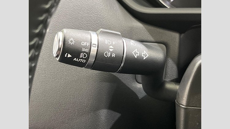 2017 認定中古車 Land Rover Range Rover Sport Fuji White 3.0 V6 Dsl Mono Turbo Std Flow SE
