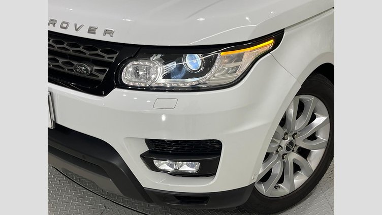2017 認定中古車 Land Rover Range Rover Sport Fuji White 3.0 V6 Dsl Mono Turbo Std Flow SE