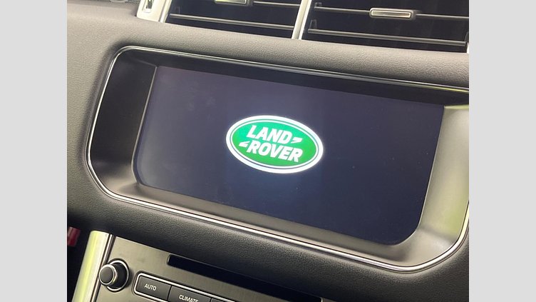 2017 認定中古車 Land Rover Range Rover Sport Fuji White 3.0 V6 Dsl Mono Turbo Std Flow SE