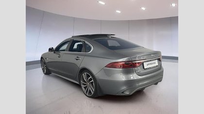 XF 4