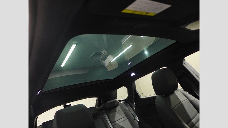 2024 認定中古車 Land Rover Range Rover Evoque Arroios Grey 2.0 litre i4D​ S 