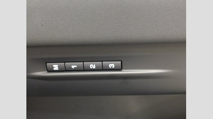 Range Rover Evoque 15