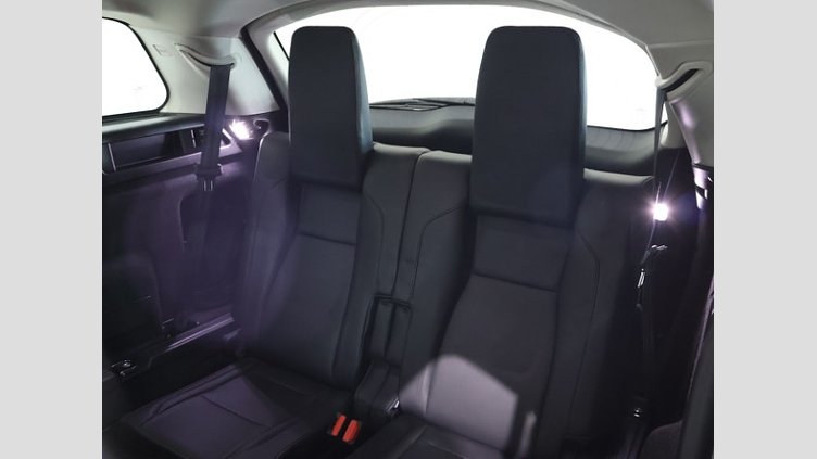 2021 認定中古車 Land Rover Discovery Sport ユーロンホワイト D200 AWD（オートマチック）MHEV 標準ホイールベース S