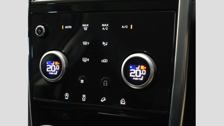 2021 認定中古車 Land Rover Discovery Sport ユーロンホワイト D200 AWD（オートマチック）MHEV 標準ホイールベース S
