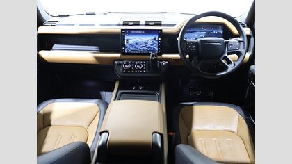 Defender 110 3