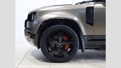 Defender 110 10