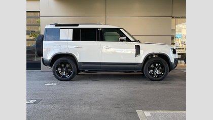 Defender 110 1