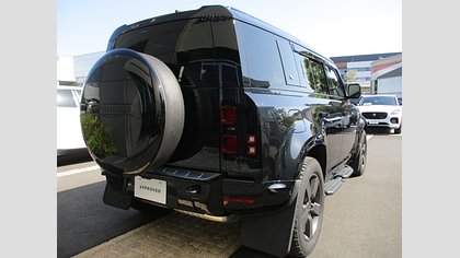 Defender 110 9