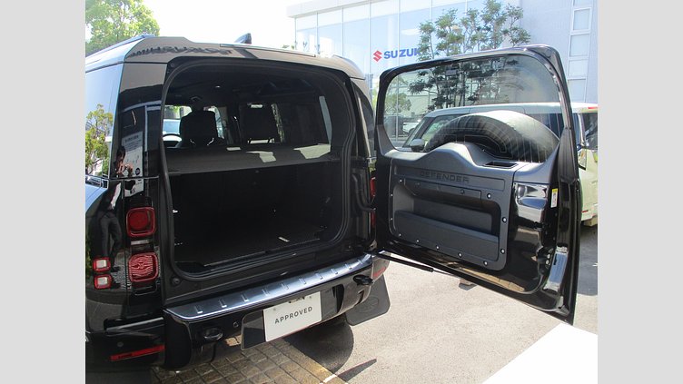 2023 認定中古車 Land Rover Defender 110 サントリーニブラック D300 AWD（AT） X-DYNAMIC HSE