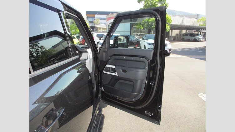 2023 認定中古車 Land Rover Defender 110 サントリーニブラック D300 AWD（AT） X-DYNAMIC HSE